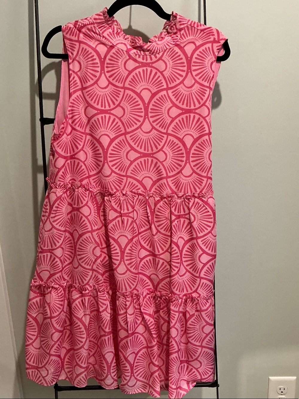 Womans Pink Patterned Tiered Sleeveless Dress